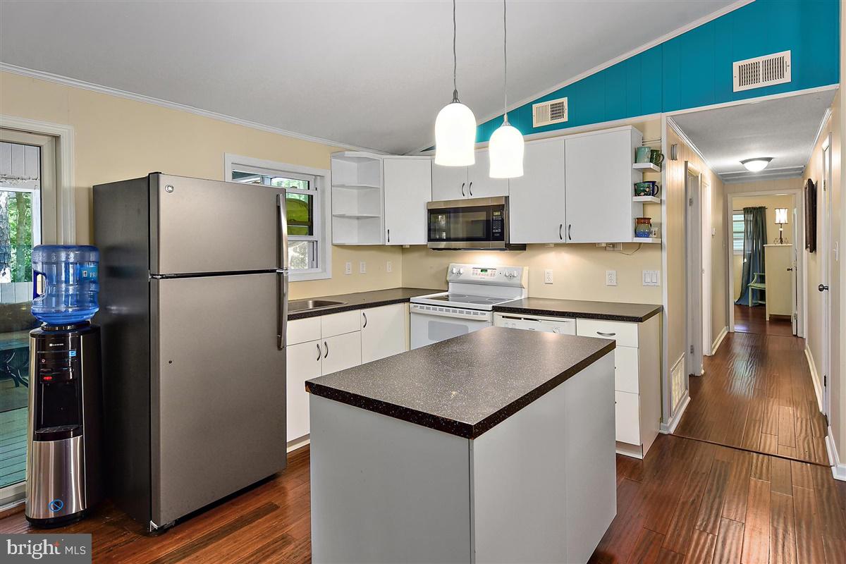 23 Falcon Bridge Road Berlin, MD 21811 - Photo 11 of 36
