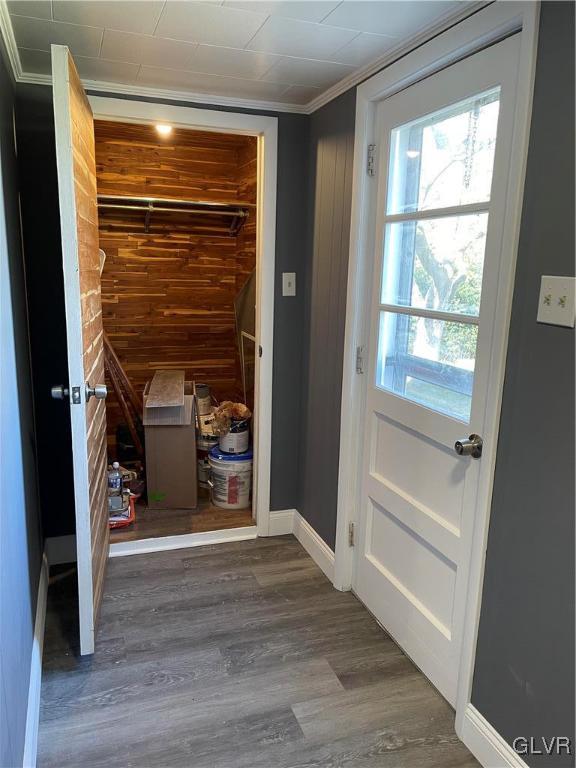 1441 Middlesex Road Allentown, PA 18103 - Photo 17 of 19 LL Cedar Closet