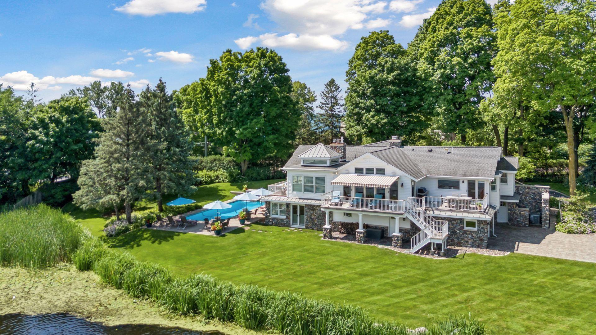 513 Ferndale Road West Wayzata, MN 55391 - Photo 102 of 106