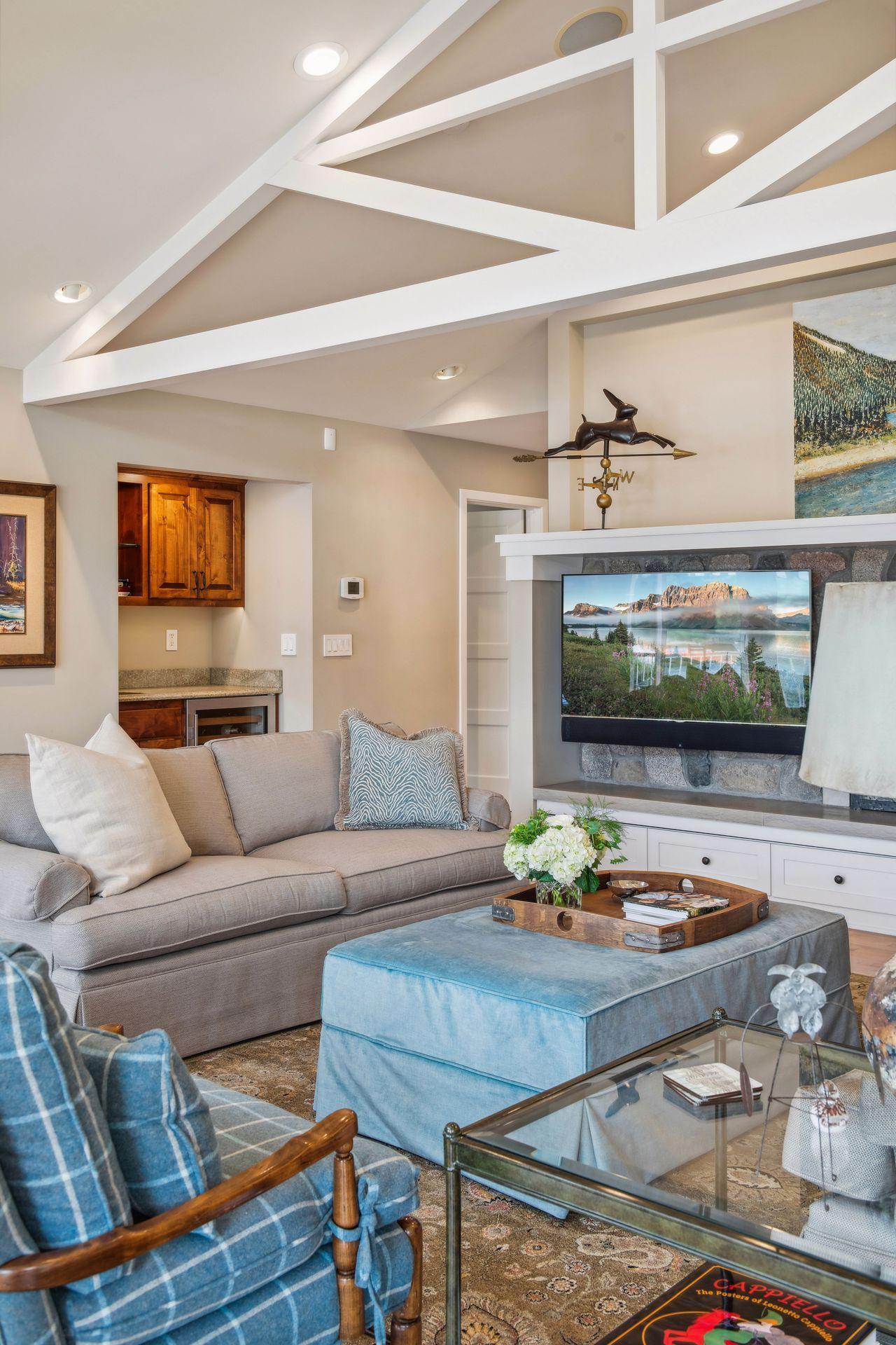 513 Ferndale Road West Wayzata, MN 55391 - Photo 17 of 106