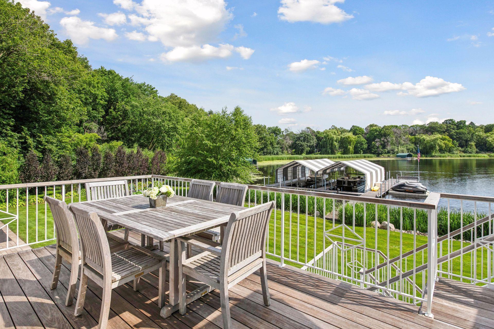 513 Ferndale Road West Wayzata, MN 55391 - Photo 22 of 106