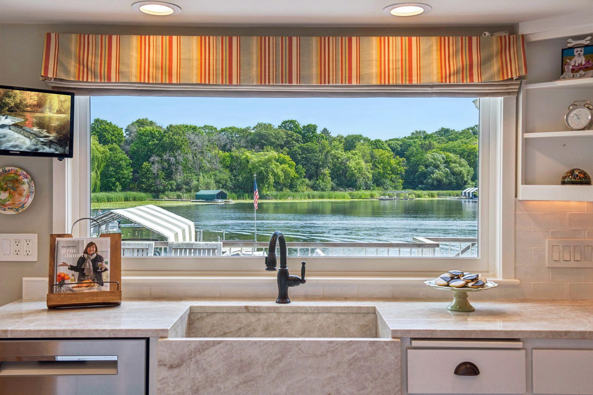 513 Ferndale Road West Wayzata, MN 55391 - Photo 27 of 106