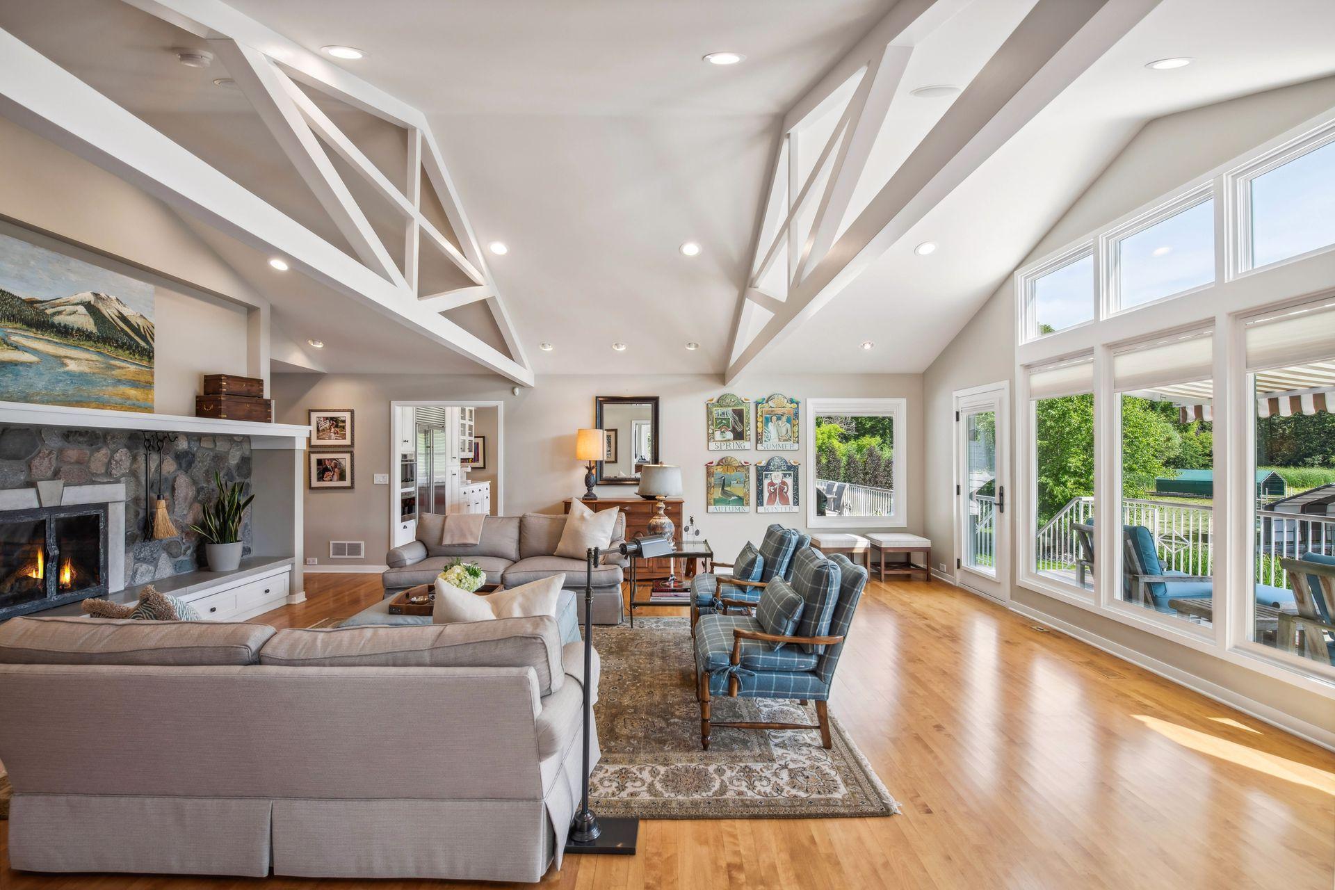 513 Ferndale Road West Wayzata, MN 55391 - Photo 10 of 106