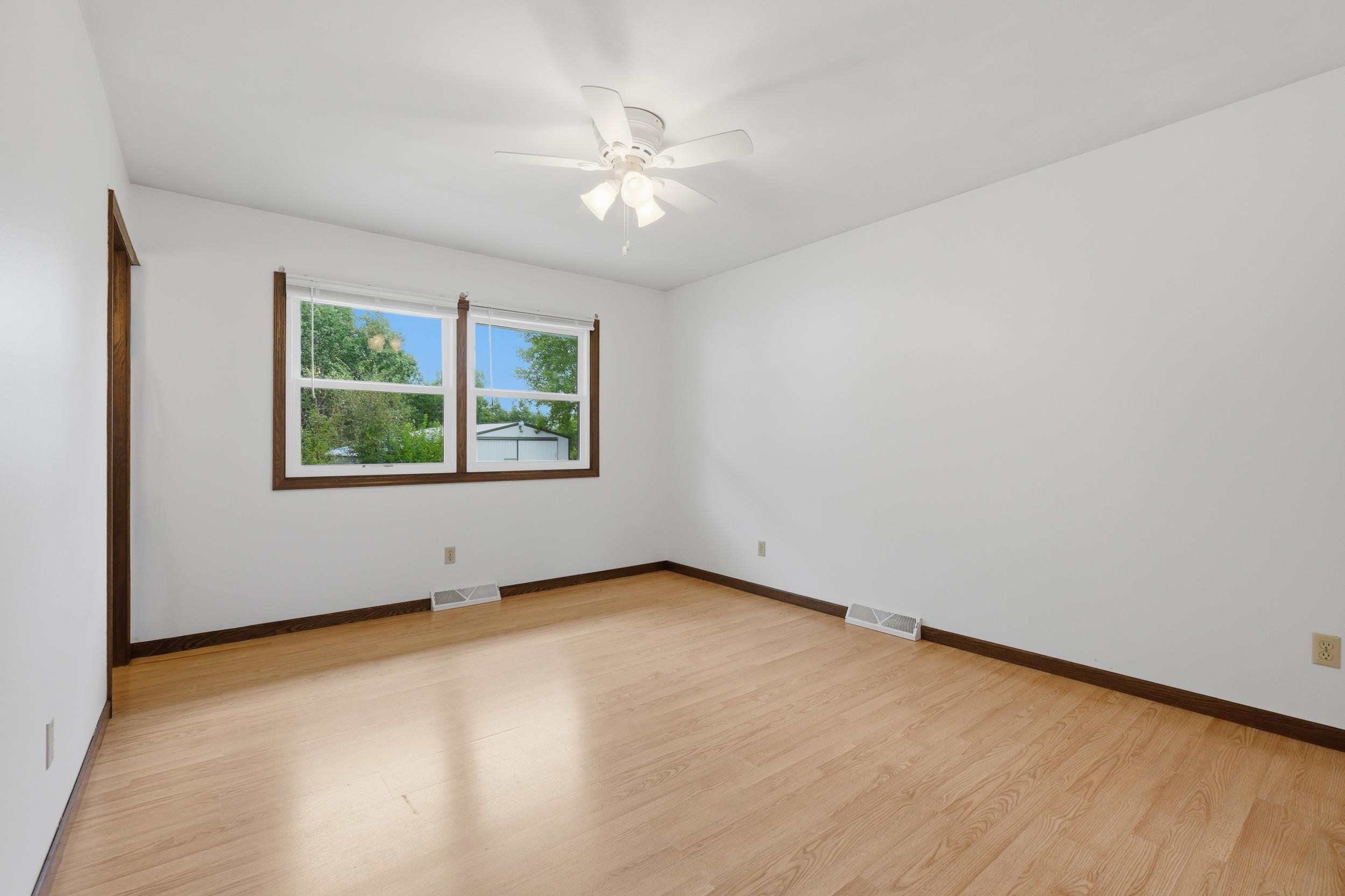 N4982 Dunning Road Pardeeville, WI 53954 - Photo 18 of 58 Gallery Image 18