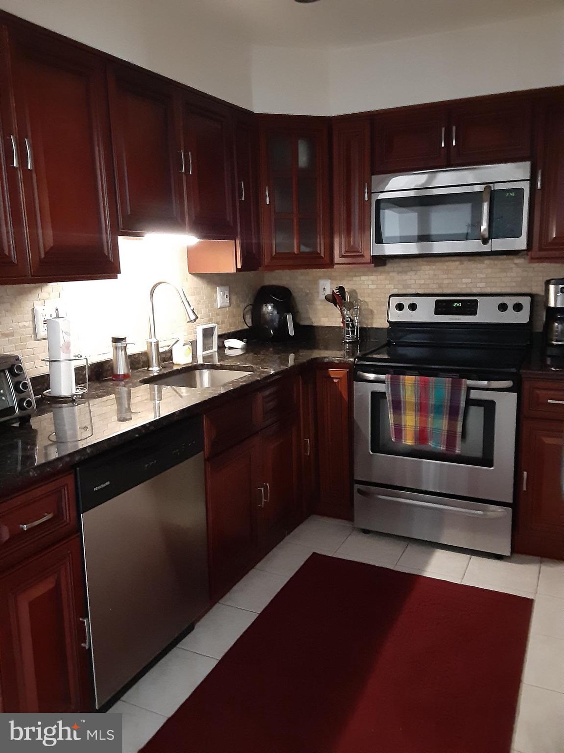 9856 Verree Road Philadelphia, PA 19115 - Photo 12 of 46