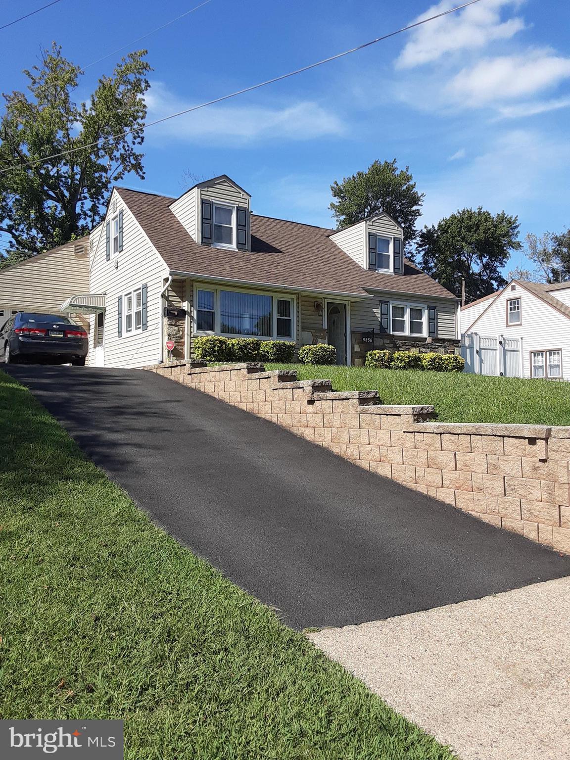 9856 Verree Road Philadelphia, PA 19115 - Photo 4 of 46