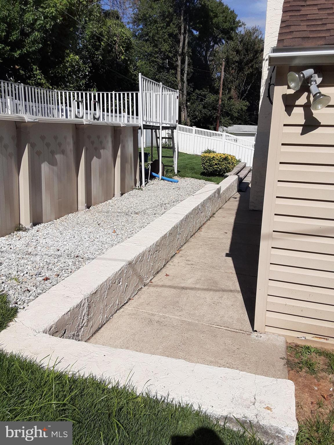 9856 Verree Road Philadelphia, PA 19115 - Photo 34 of 46