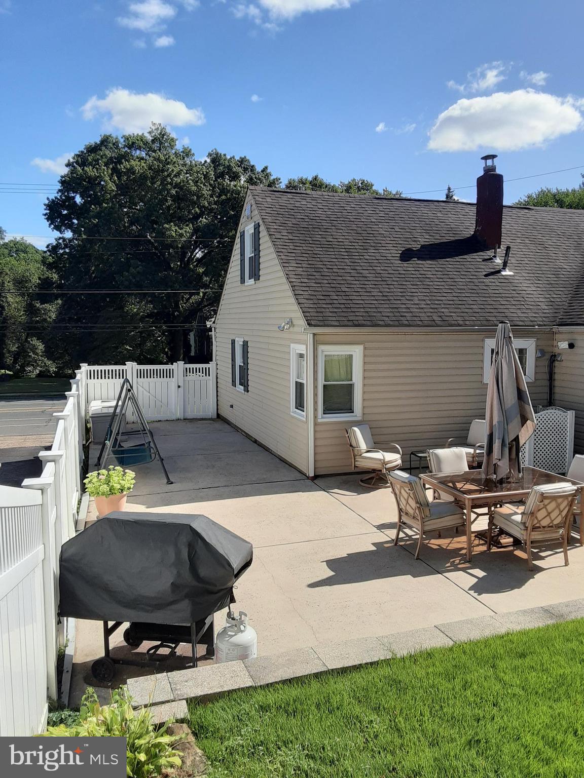 9856 Verree Road Philadelphia, PA 19115 - Photo 40 of 46