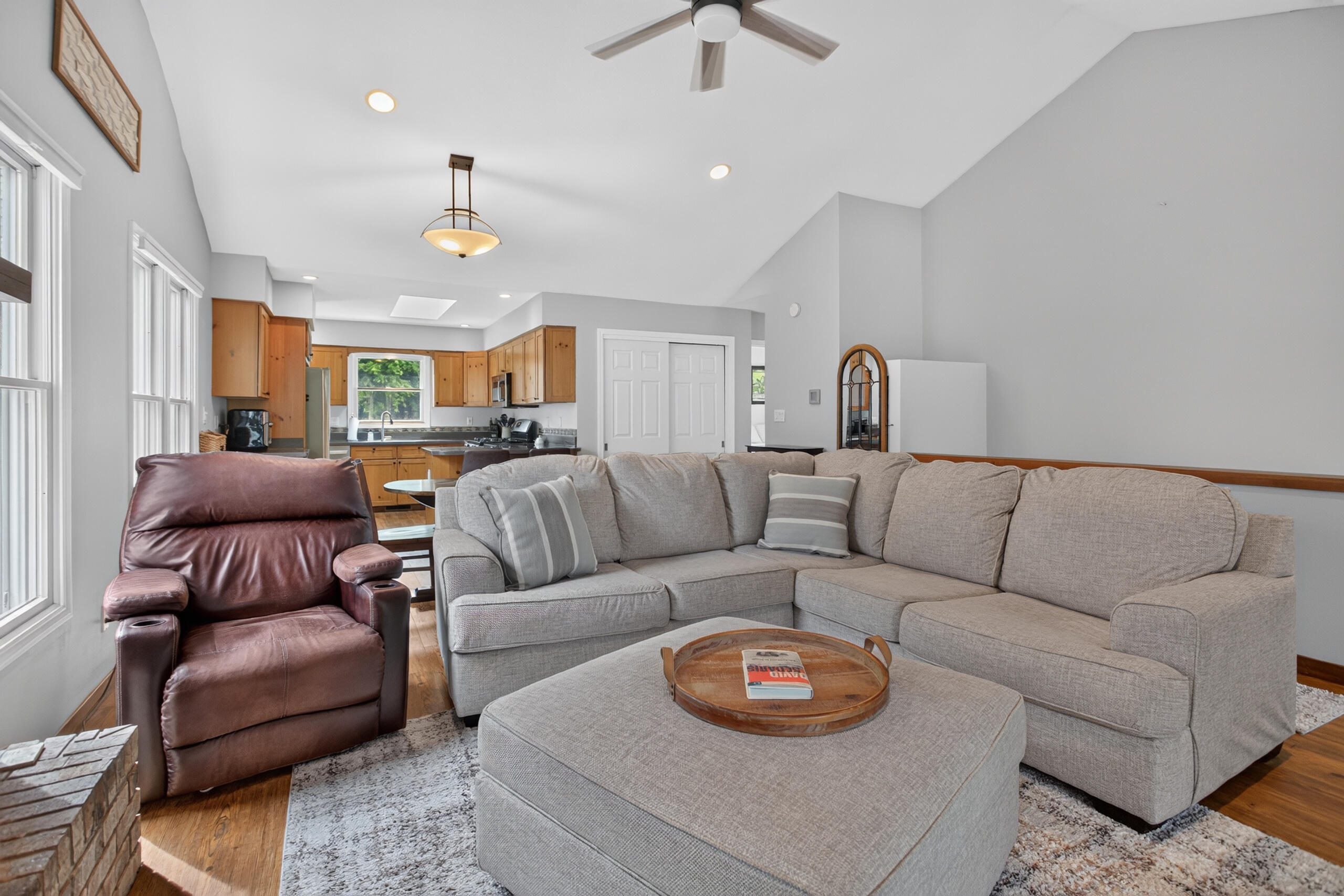 2339 Vandemere Road Jackson, MI 49201 - Photo 5 of 64 IMG_0063