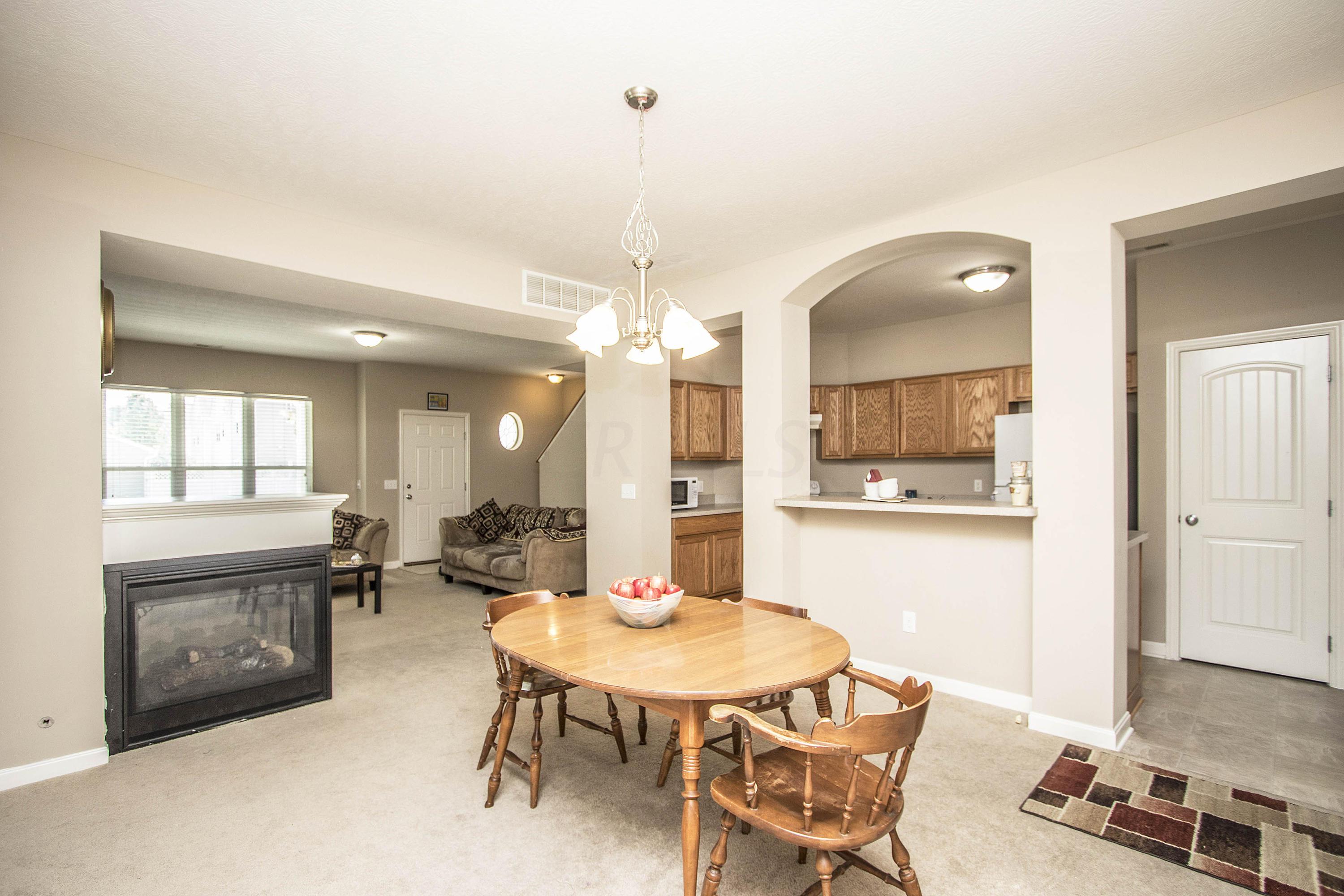 6154 Rackley Way Westerville, OH 43081 - Photo 8 of 57 Gallery Image 8