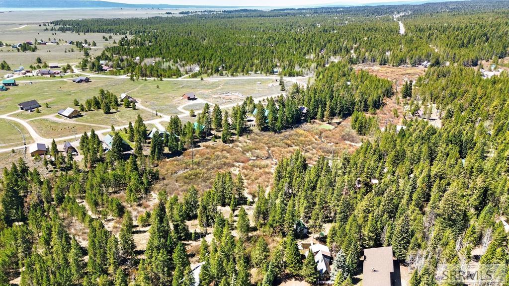 4047 Kickapoo Circle Island Park, ID 83429 - Photo 19 of 35