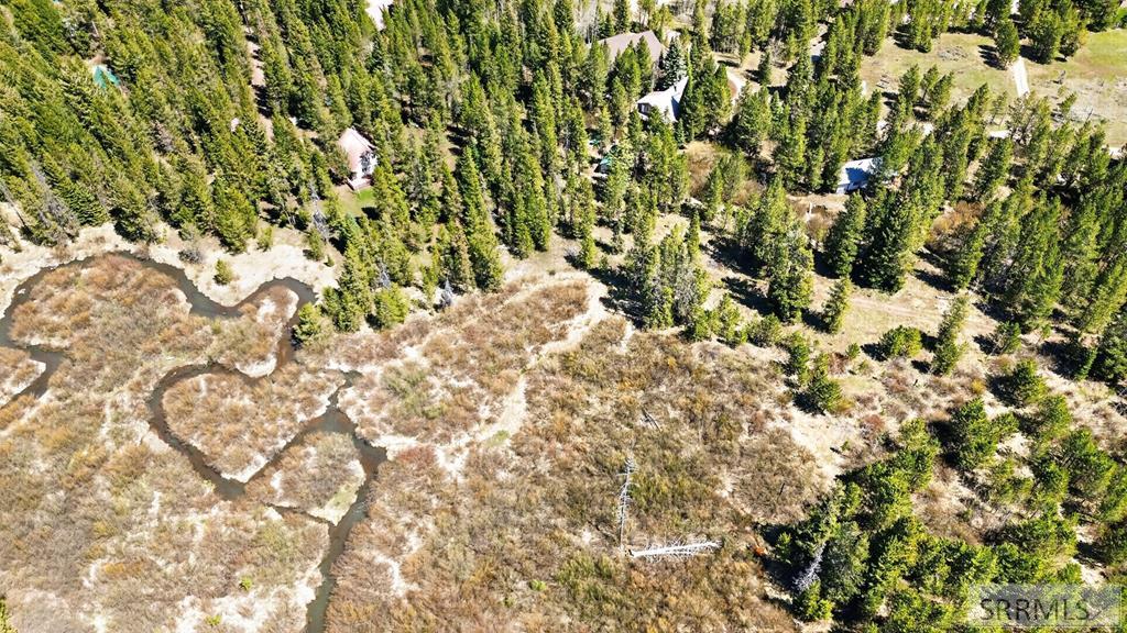 4047 Kickapoo Circle Island Park, ID 83429 - Photo 25 of 35