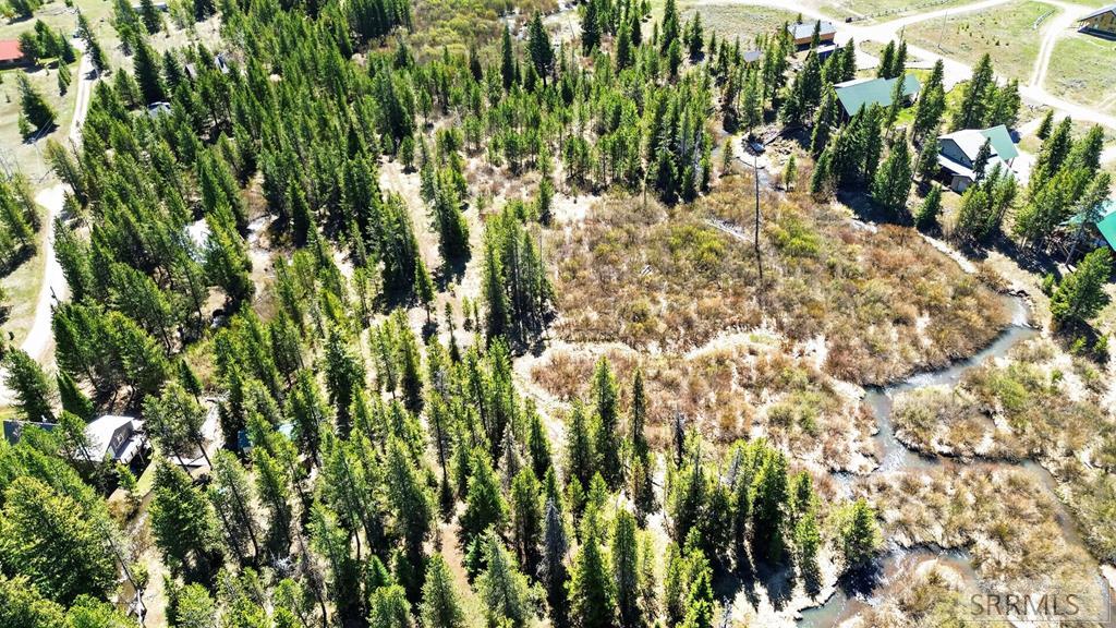 4047 Kickapoo Circle Island Park, ID 83429 - Photo 32 of 35