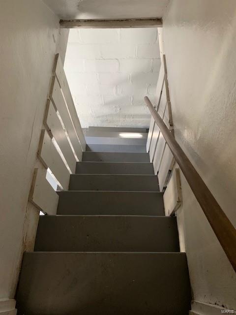 2064 Chambers Road St. Louis, MO 63136 - Photo 34 of 43