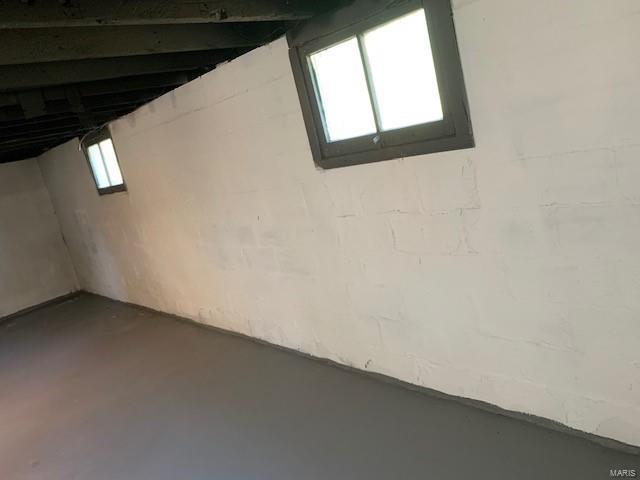 2064 Chambers Road St. Louis, MO 63136 - Photo 38 of 43