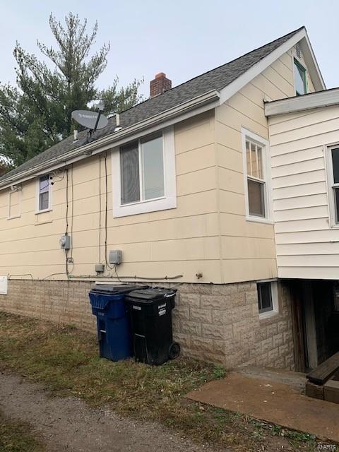2064 Chambers Road St. Louis, MO 63136 - Photo 5 of 43