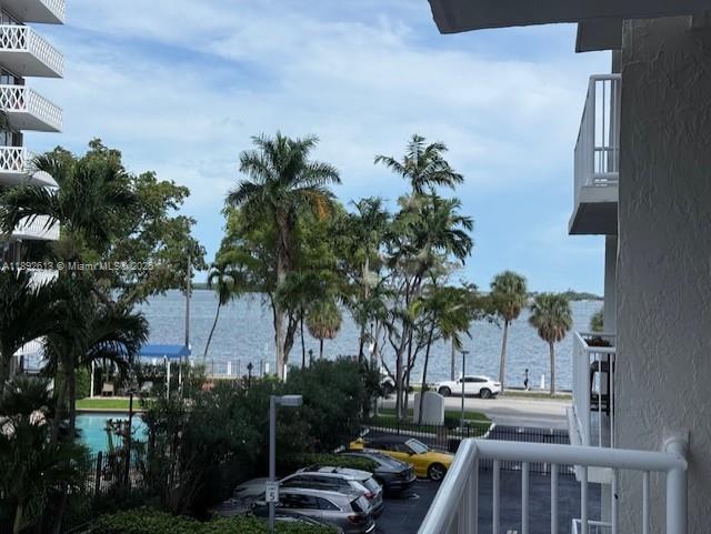 1440 Brickell Bay Drive, Unit 307 Miami, FL 33131 - Photo 4 of 28 a view of multiple houses with yard