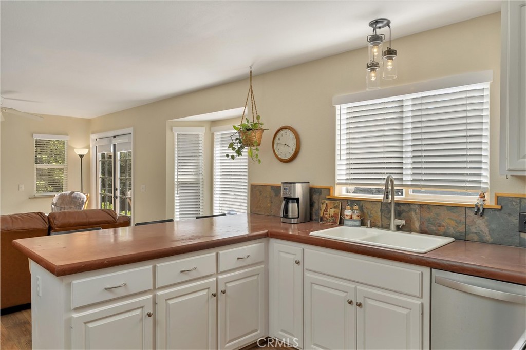 5424 Cabernet Way Forest Ranch, CA 95942 - Photo 27 of 74