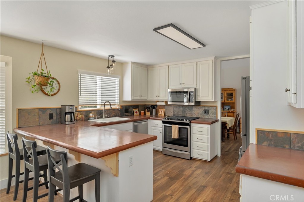5424 Cabernet Way Forest Ranch, CA 95942 - Photo 4 of 74