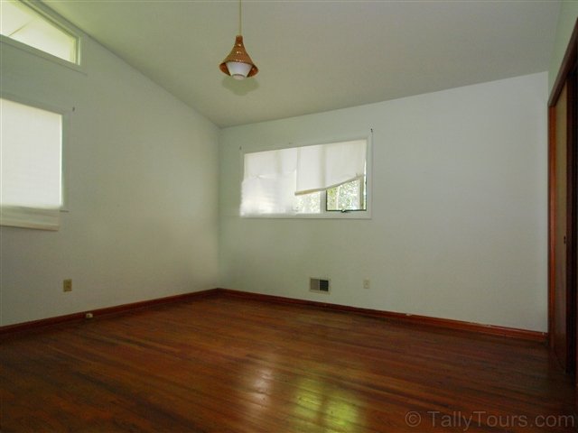 1009 Waverly Road Tallahassee, FL 32312 - Photo 8 of 24 Gallery Image 8