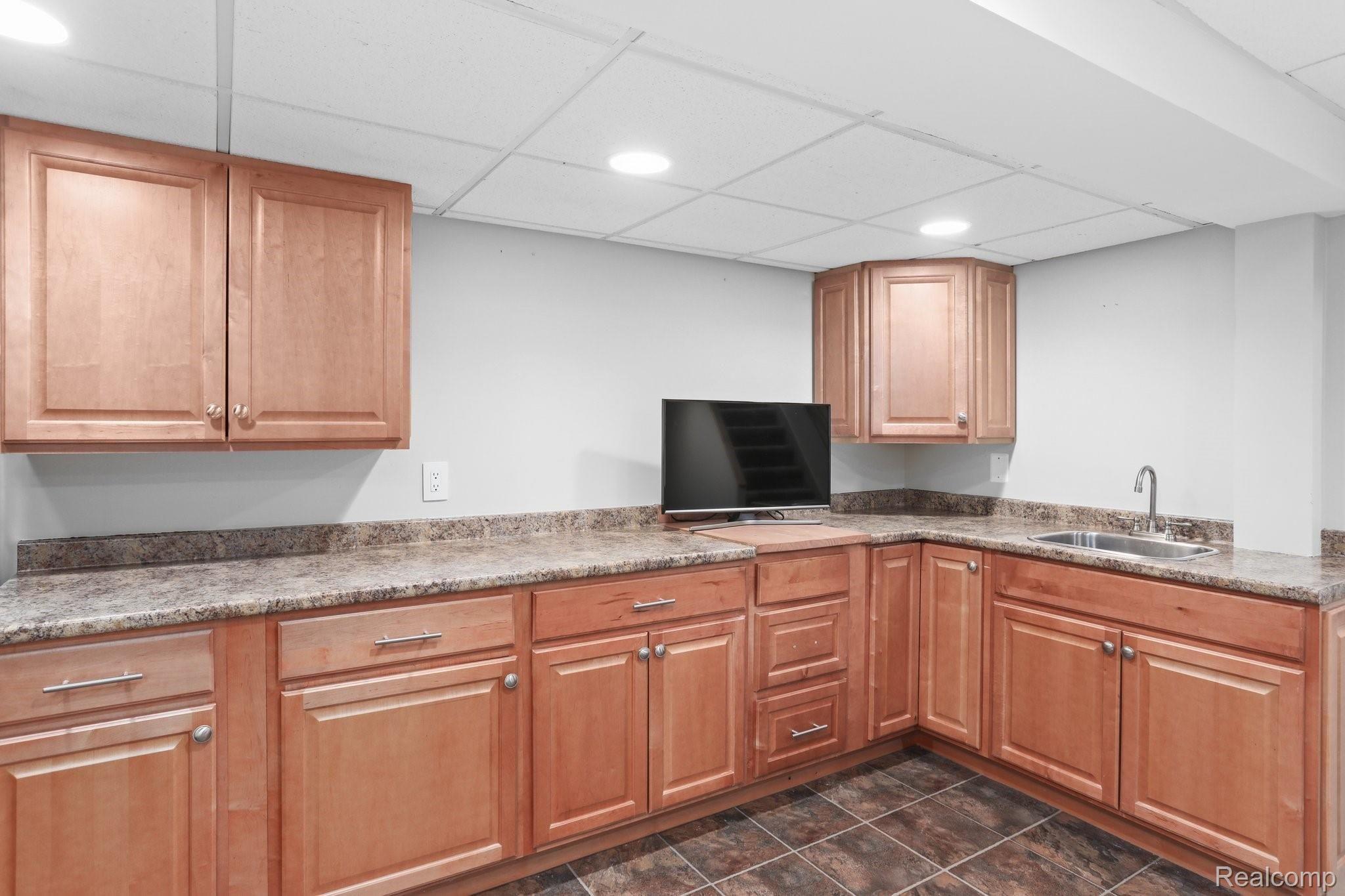 2442 Kimberly Fair Street Rochester, MI 48309 - Photo 29 of 42 2442 Kimberly Fair Street, Rochester Hills - 32.jpg