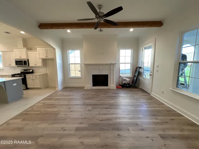 $274,000 | 111 Carreras Lane, Maurice, LA 70555