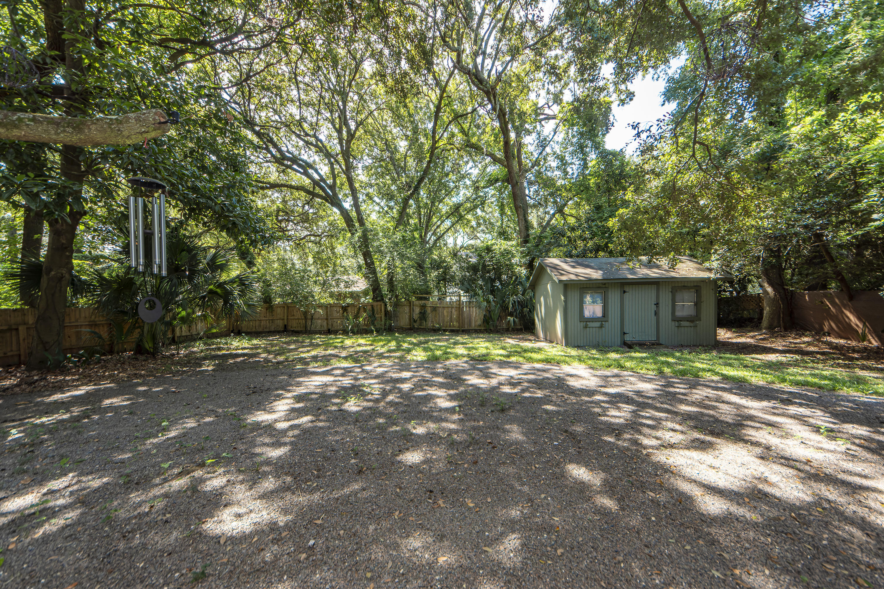 1215 Mathis Ferry Road Mount Pleasant, SC 29464 - Photo 43 of 45 36