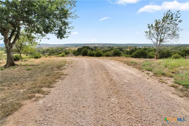 $1,250,000 | 3527 North U.S. Highway 281, Burnet, TX 78611