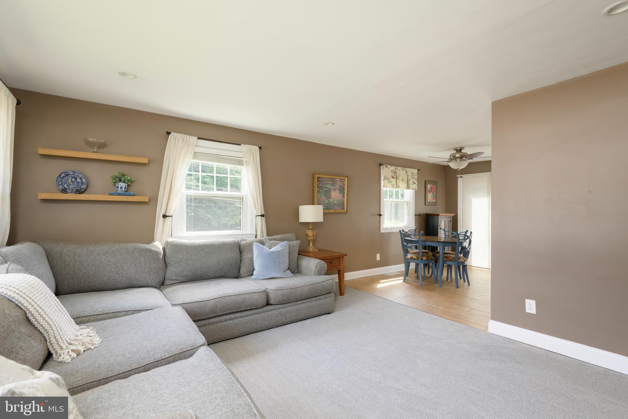 1100 Wynnbrook Road Secane, PA 19018 - Photo 5 of 24