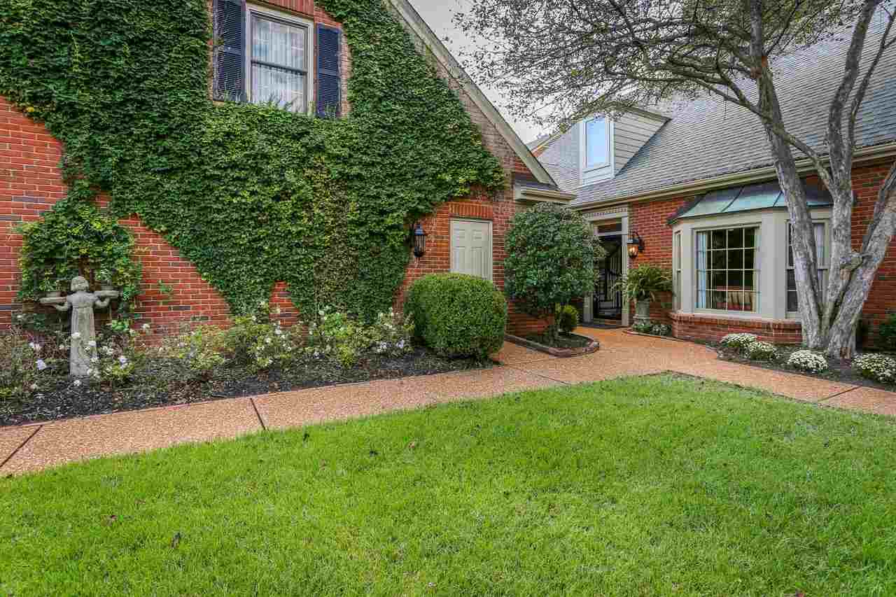 319 Inkberry Lane Memphis, TN 38117 - Photo 1 of 24 Gallery Image 1