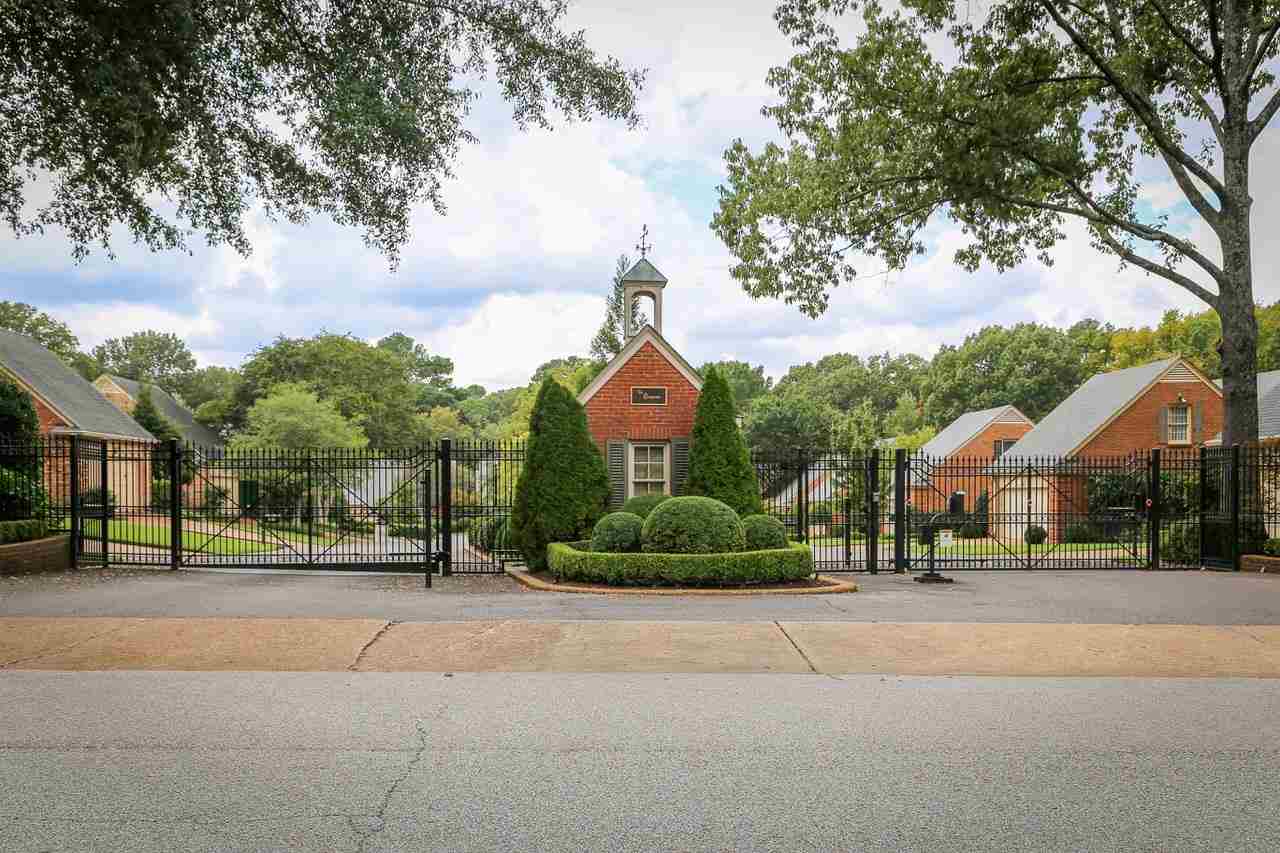 319 Inkberry Lane Memphis, TN 38117 - Photo 2 of 24 Gallery Image 2