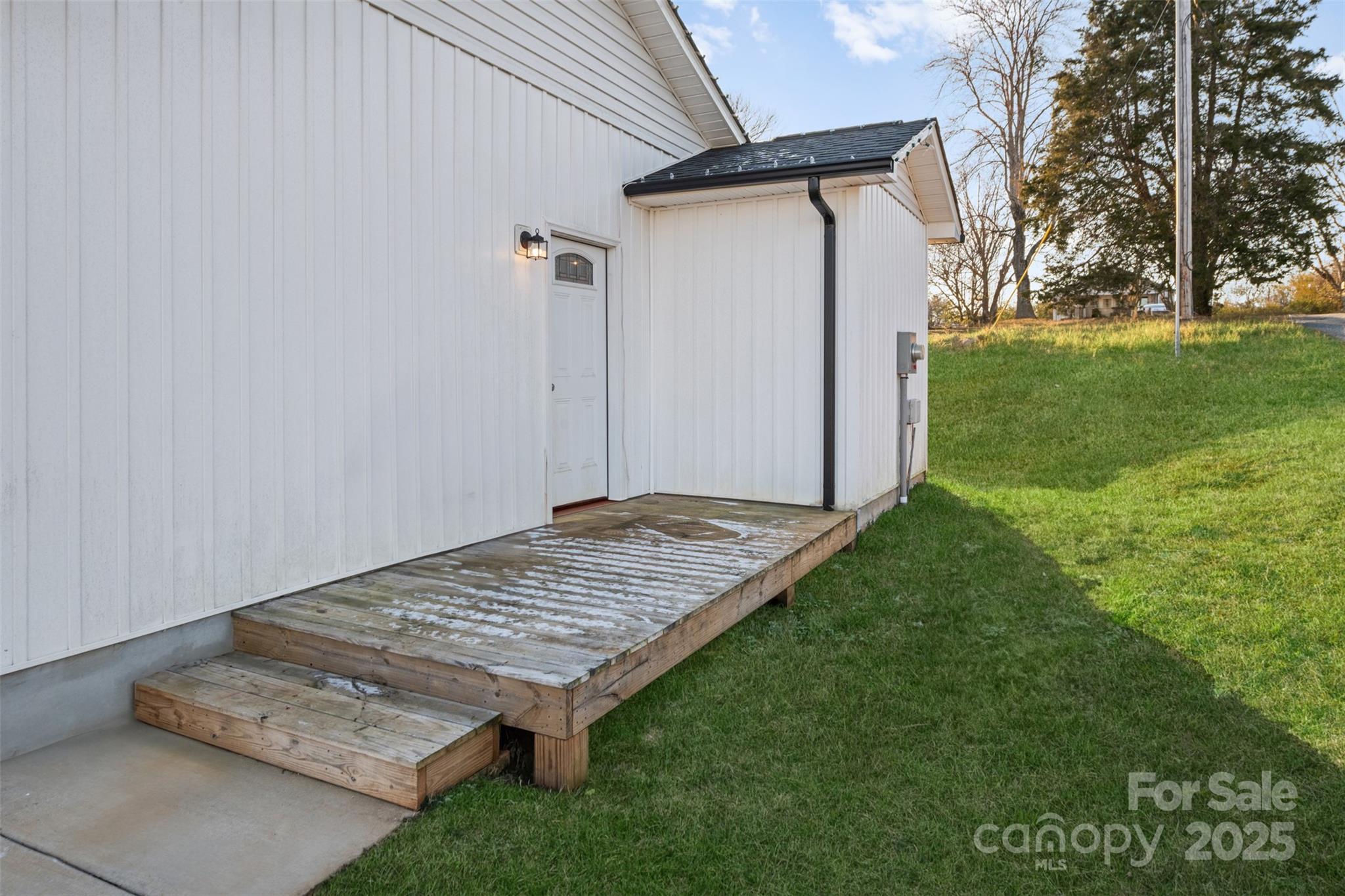 177 Duke Street Granite Falls, NC 28630 - Photo 21 of 23 a view of wooden door
