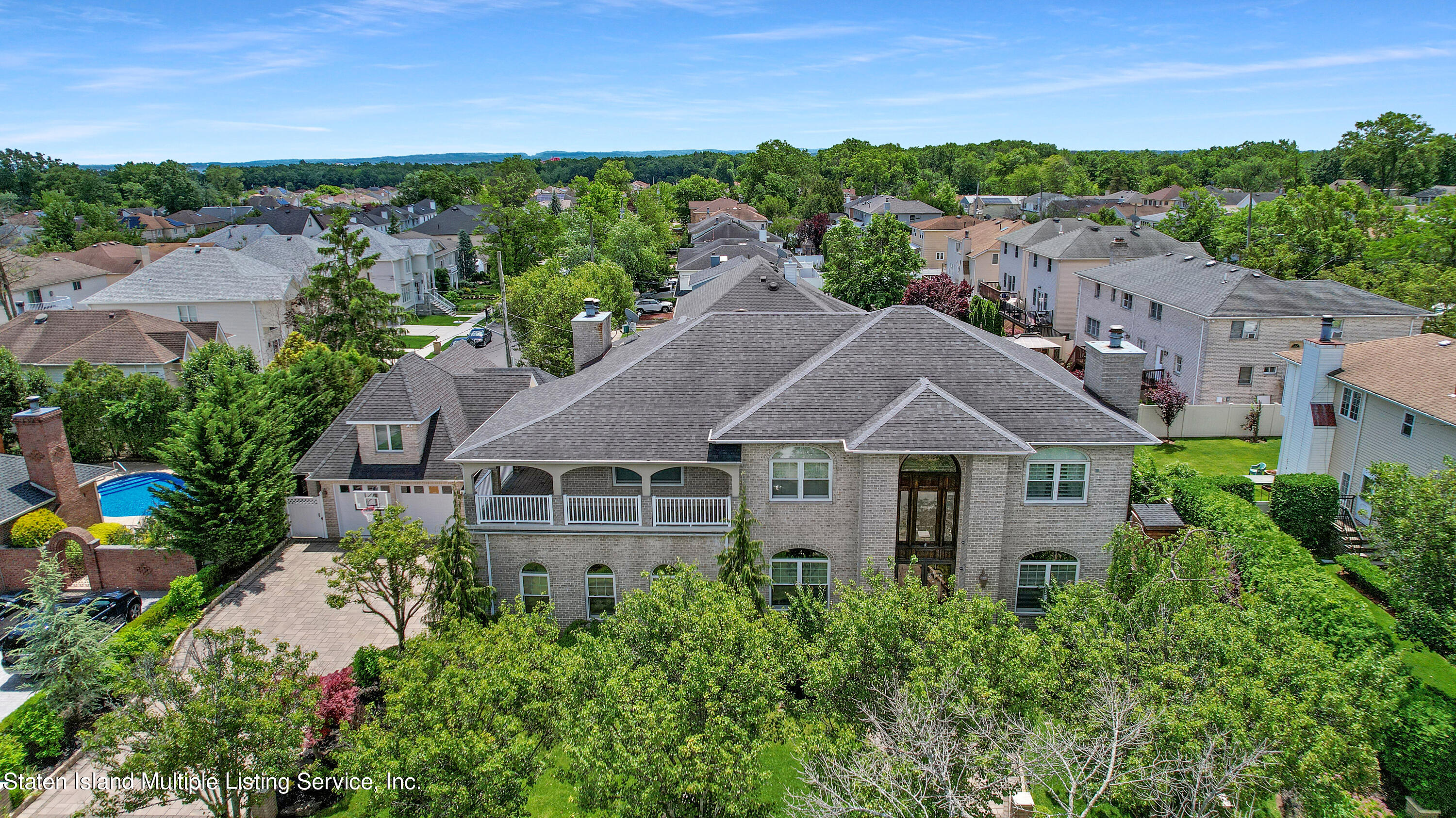 312 Shore Road Staten Island, NY 10307 - Photo 5 of 73 an aerial view of a house with a garden