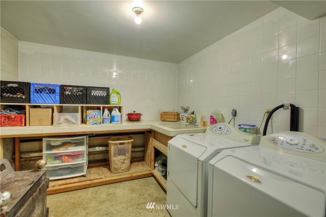 11505 Southeast 160th Place Renton, WA 98055 - Photo 15 of 33 Gallery Image 15