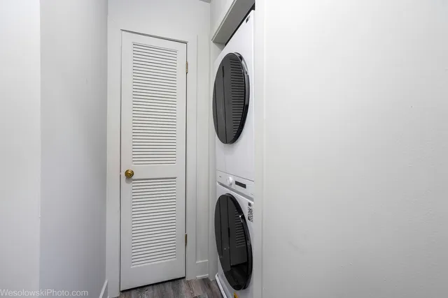 $329,900 | 1365 Ashland Avenue, Unit 604, Des Plaines, IL 60016