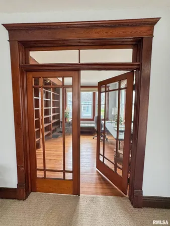 $169,500 | 307 West North Street, Mount Sterling, IL 62353