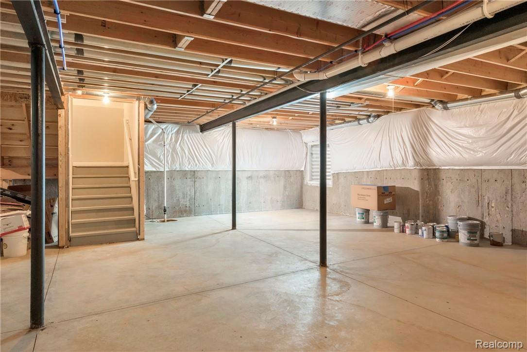 13635 Stamford Road Belleville, MI 48111 - Photo 40 of 40 Full Basement 2