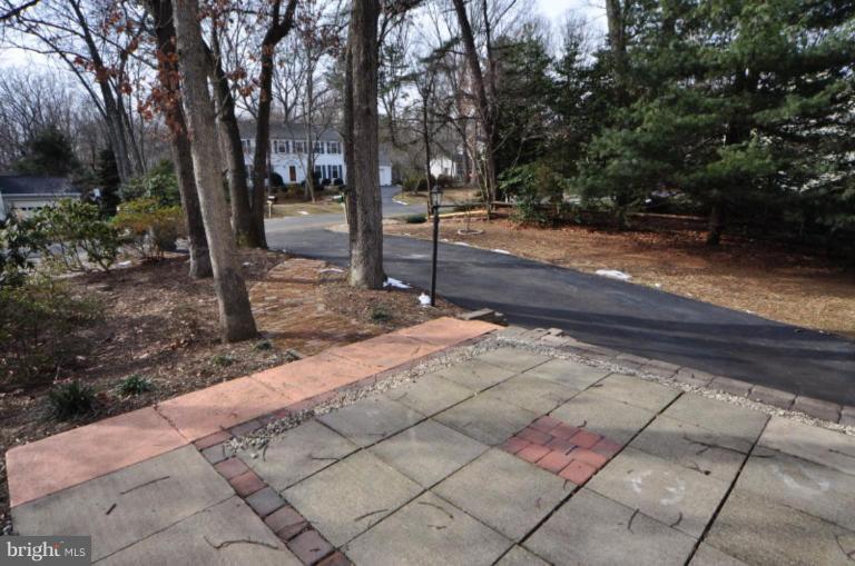 2509 Foxcroft Way Reston, VA 20191 - Photo 6 of 22 a view of a park with trees