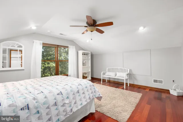 $939,900 | 222 Barred Owl Lane, Boyce, VA 22620