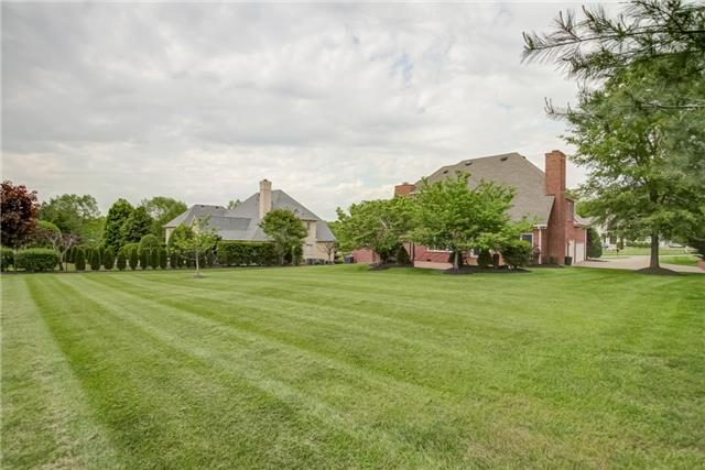 1099 Sunset Road Brentwood, TN 37027 - Photo 2 of 20 Great sized level back yard