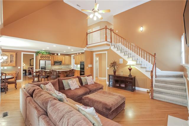 1099 Sunset Road Brentwood, TN 37027 - Photo 6 of 20 View from the family room into the kitchen. Huge open space..perfect for family gatherings and parties