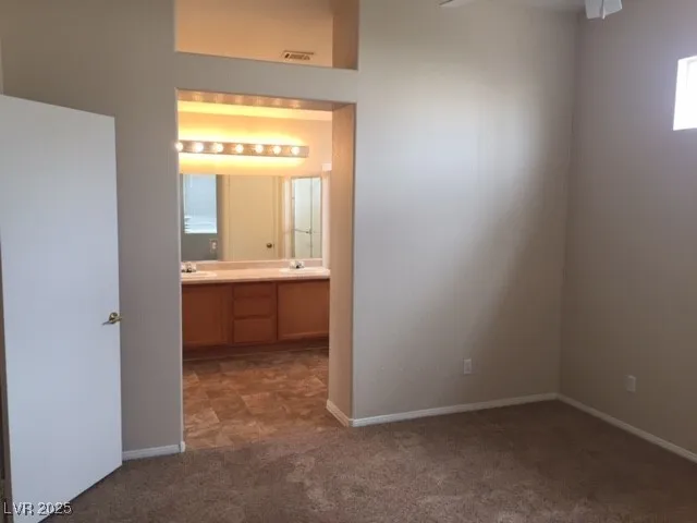 $1,850 | 10520 White Heath Court, Las Vegas, NV 89144