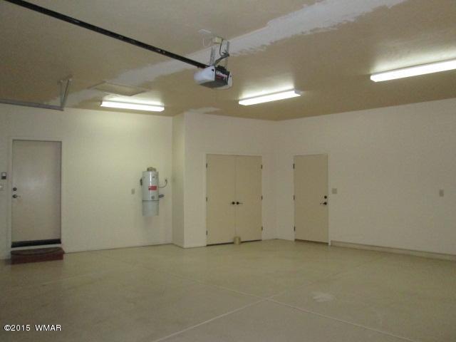 4360 Shaggy Bark Road Show Low, AZ 85901 - Photo 12 of 32
