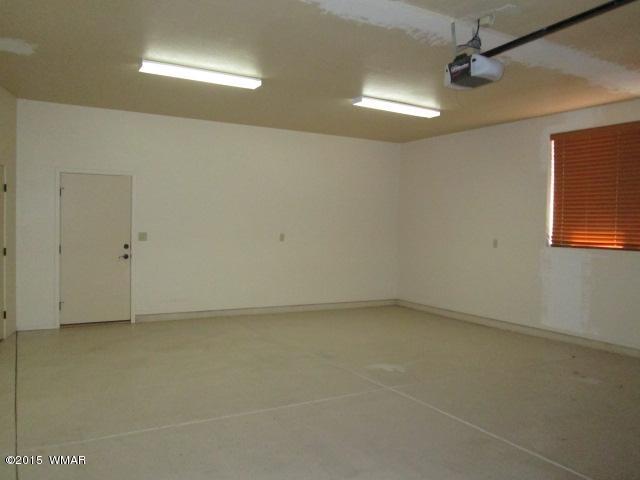 4360 Shaggy Bark Road Show Low, AZ 85901 - Photo 13 of 32
