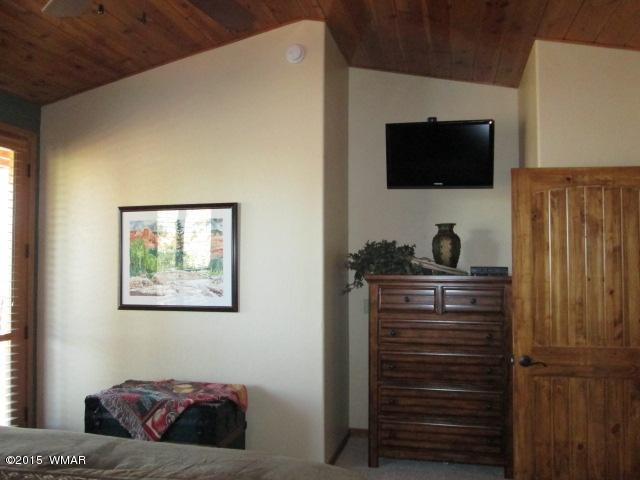 4360 Shaggy Bark Road Show Low, AZ 85901 - Photo 28 of 32