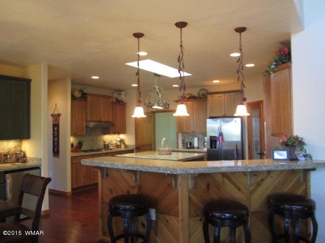 4360 Shaggy Bark Road Show Low, AZ 85901 - Photo 7 of 32