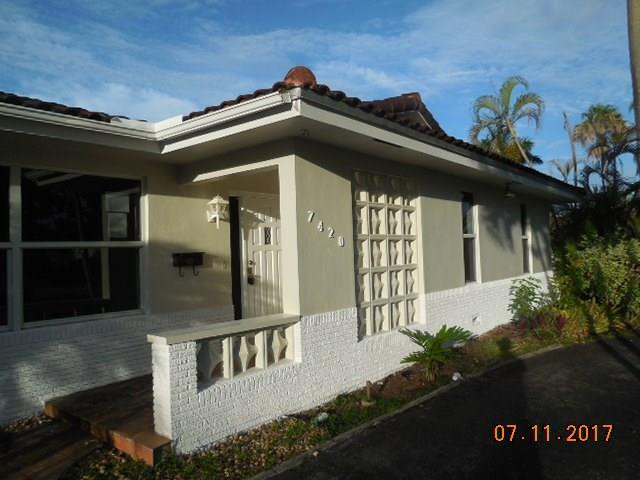 7420 Plantation Road Plantation, FL 33317 - Photo 3 of 18 Photo 3