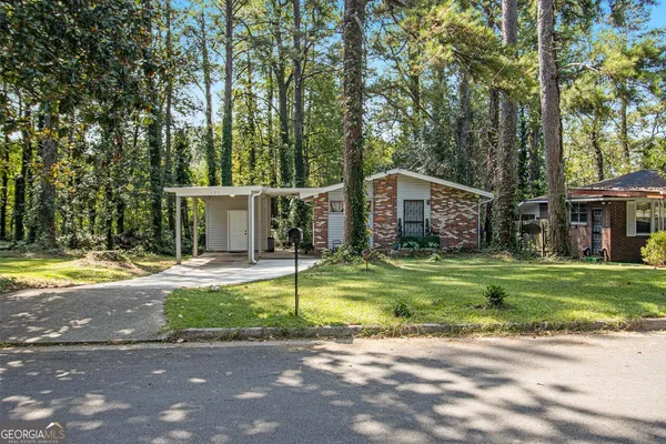 $1,500 | 127 Ruzelle Drive Southeast, Atlanta, GA 30354