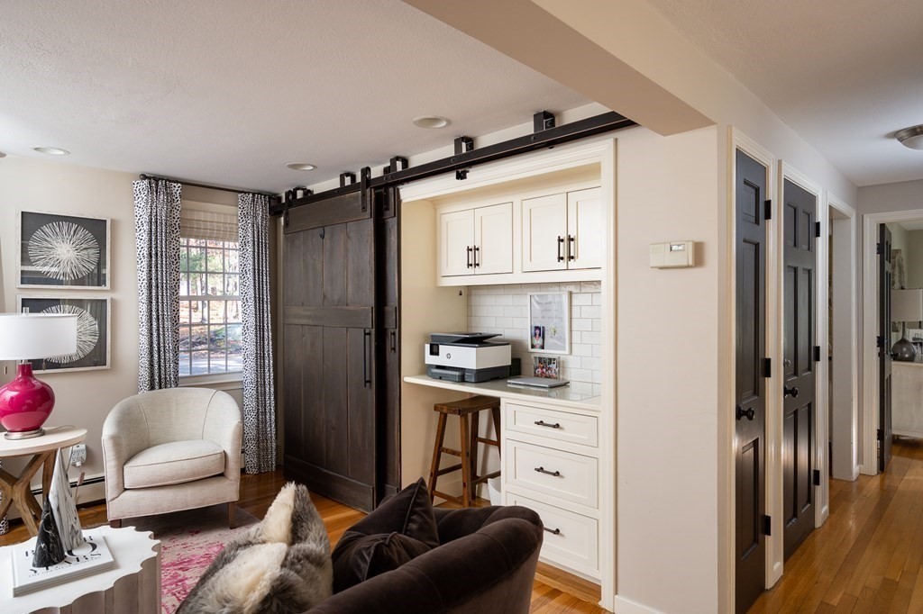 42 Pioneer Road Hingham, MA 02043 - Photo 13 of 34 Gallery Image 13