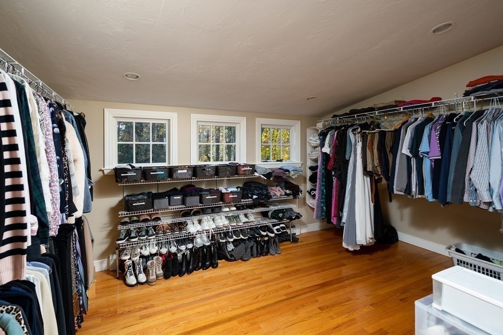 42 Pioneer Road Hingham, MA 02043 - Photo 25 of 34 Gallery Image 25